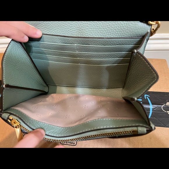 Beautiful teal-ish Tory Burch purse NWT NEVER USED - Picture 5 of 6